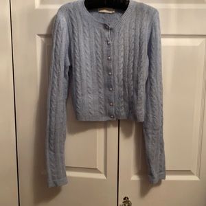 Softest “cashmere like” sweater Small